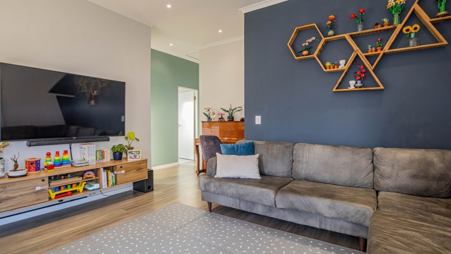 3 Bedroom Property for Sale in Burgundy Estate Western Cape